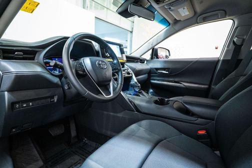 2024 Toyota Venza LE