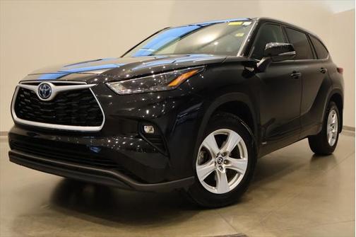 2022 Toyota Highlander Hybrid LE