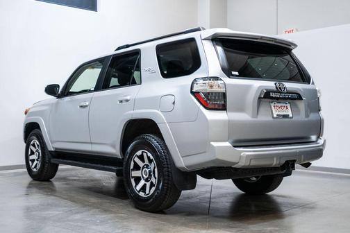 2024 Toyota 4Runner TRD Off Road