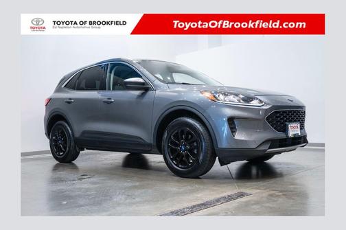 Carbonized Gray Metallic 2022 Ford Escape SE