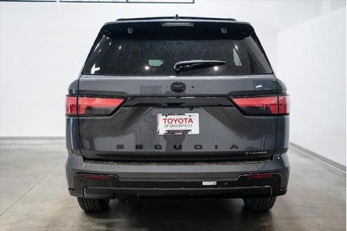 2025 Toyota Sequoia Platinum