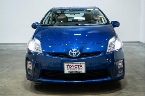 2010 Toyota Prius III