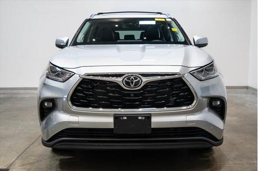 2022 Toyota Highlander Limited