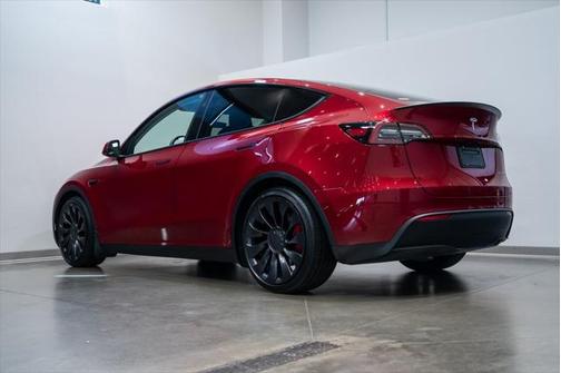 2024 Tesla Model Y Performance Dual Motor All-Wheel Drive