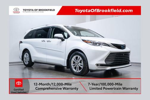 2022 Toyota Sienna Platinum
