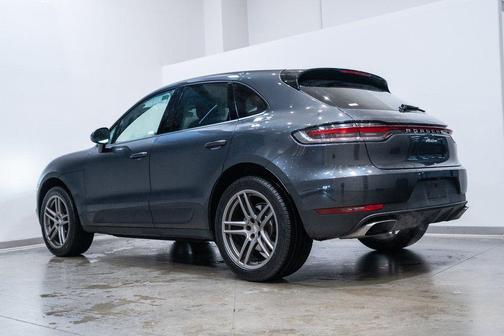 2020 Porsche Macan Base