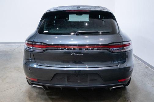 2020 Porsche Macan Base