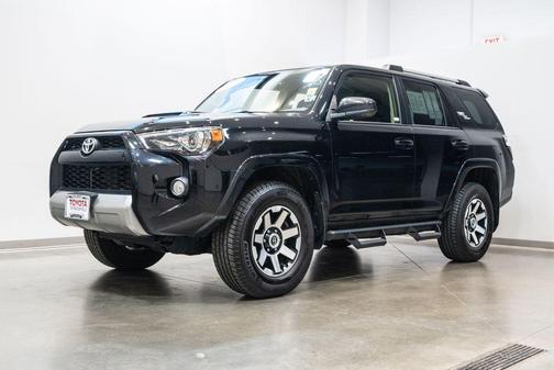 Midnight Black Metallic 2018 Toyota 4Runner TRD Off Road
