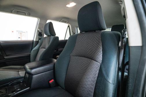 Midnight Black Metallic 2018 Toyota 4Runner TRD Off Road