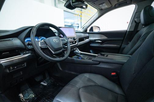 Heavy Metal 2026 Toyota Grand Highlander Limited