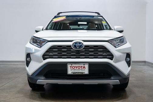 2020 Toyota RAV4 Hybrid SE