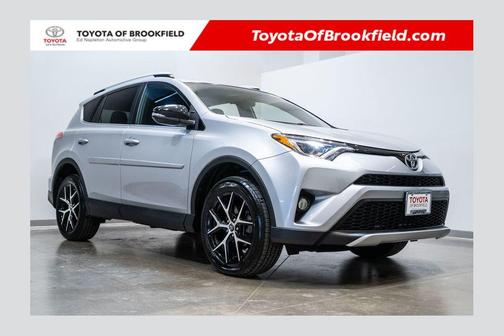 Silver Sky Metallic 2016 Toyota RAV4 SE