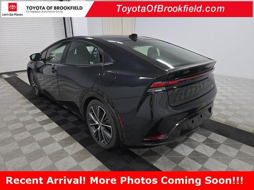 2024 Toyota Prius XLE