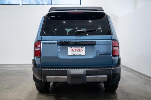 2025 Toyota Land Cruiser Base