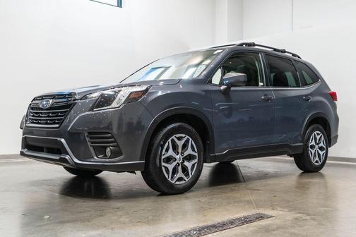 Magnetite Gray Metallic 2023 Subaru Forester Premium
