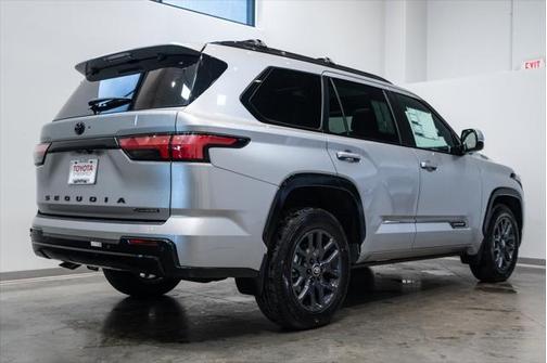 2025 Toyota Sequoia Platinum
