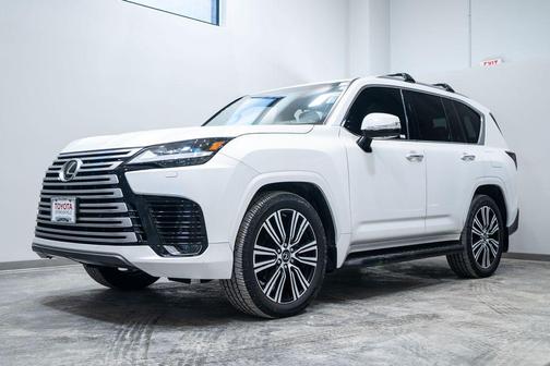 2023 Lexus LX 600 Luxury