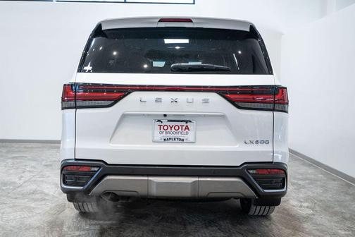 2023 Lexus LX 600 Luxury