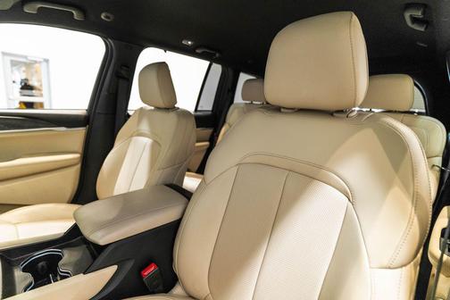 Bright White Clearcoat 2024 Jeep Grand Cherokee Limited