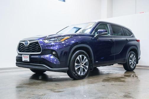 Blueprint 2023 Toyota Highlander Hybrid XLE