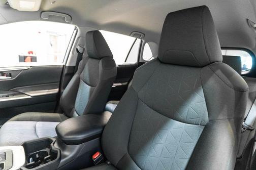 Silver Sky Metallic 2025 Toyota RAV4 XLE