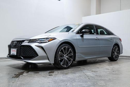 2020 Toyota Avalon Touring