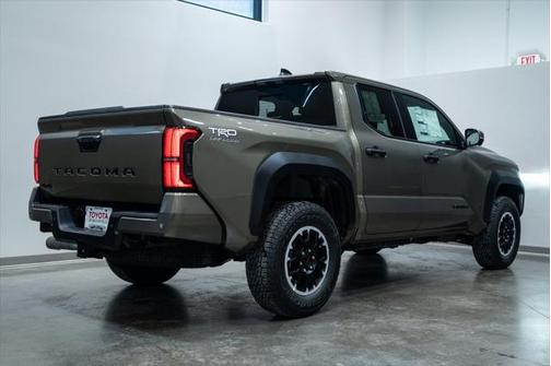2025 Toyota Tacoma TRD Off-Road