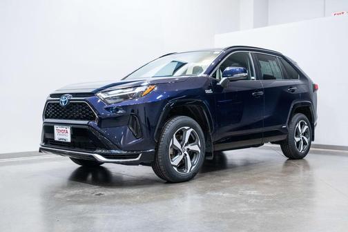 2024 Toyota RAV4 Prime SE