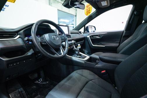 2024 Toyota RAV4 Prime SE