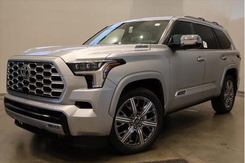 2025 Toyota Sequoia Base