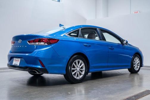 2018 Hyundai SONATA SE