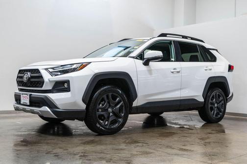 Ice 2024 Toyota RAV4 Adventure