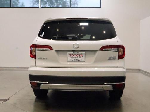 2022 Honda Pilot Touring 8-Passenger
