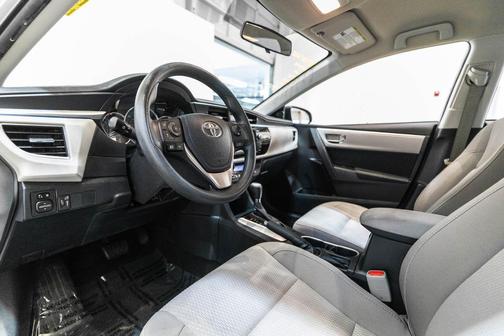 Classic Silver Metallic 2016 Toyota Corolla LE