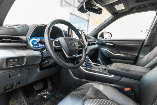 Blueprint 2025 Toyota Highlander XSE