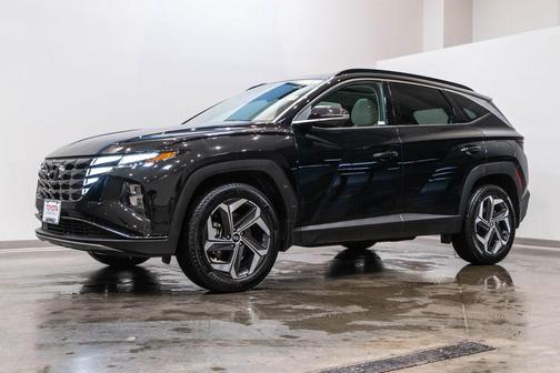 Black Pearl 2024 Hyundai TUCSON Limited