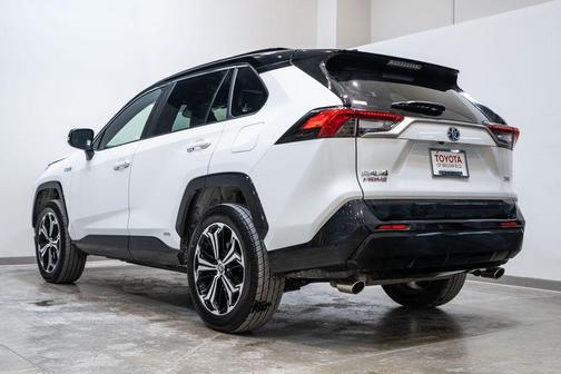 2024 Toyota RAV4 Prime XSE