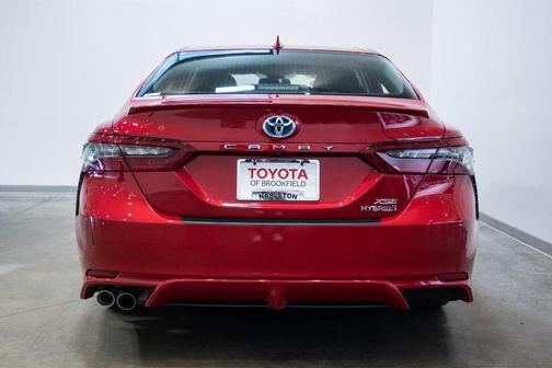 2024 Toyota Camry Hybrid SE
