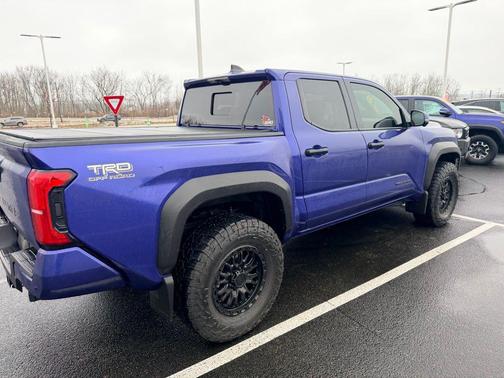 2025 Toyota Tacoma TRD Off-Road