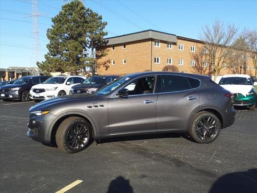 2024 Maserati Levante GT Ultima