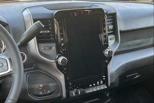 2026 RAM 2500 Tradesman Crew Cab 4x4 6'4' Box