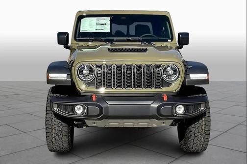 41 2026 Jeep Gladiator Mojave 4x4