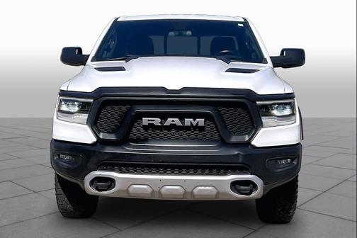Diamond Black Crystal Pearlcoat 2025 RAM 2500 Big Horn Crew Cab 4x4 6'4' Box