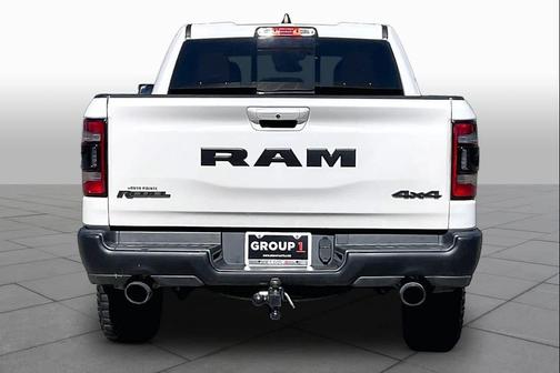 Diamond Black Crystal Pearlcoat 2025 RAM 2500 Big Horn Crew Cab 4x4 6'4' Box