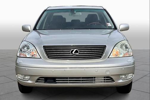 2002 Lexus LS 430 Base