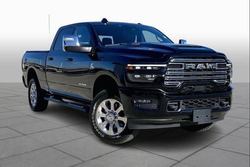 Diamond Black Crystal Pearlcoat 2025 RAM 2500 Laramie Crew Cab 4x4 6'4' Box