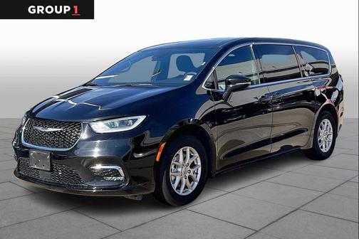 2025 Chrysler Pacifica L