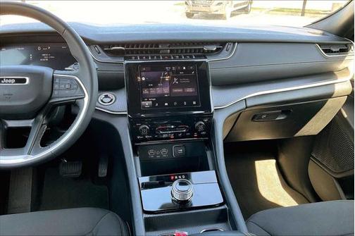 2024 Jeep Grand Cherokee L Laredo