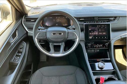 2024 Jeep Grand Cherokee L Laredo