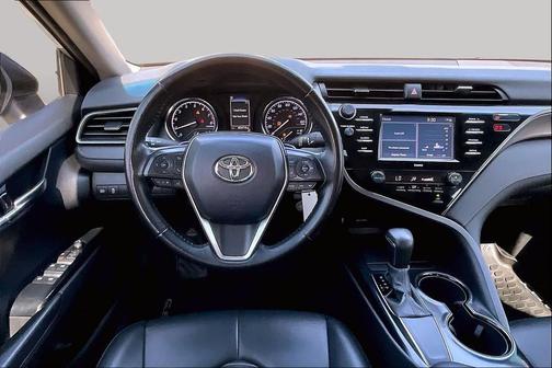 Celestial Silver Metallic 2020 Toyota Camry SE